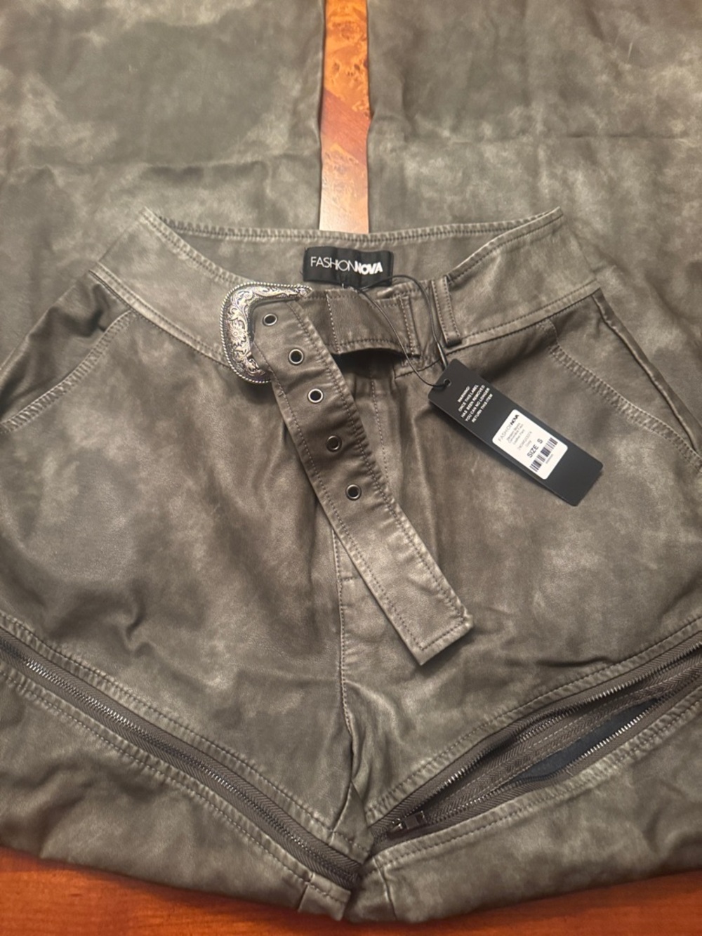 Fashion Nova Olive Green Faux Leather Moto Pants - Picture 4 of 7